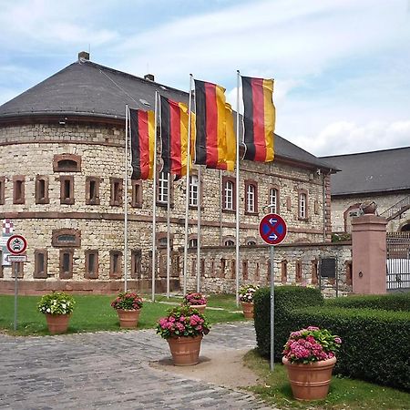 Erdgeschoss Wohnung Wiesbaden Stadtmitte 2 Zimmer Kueche Bad Zewnętrze zdjęcie